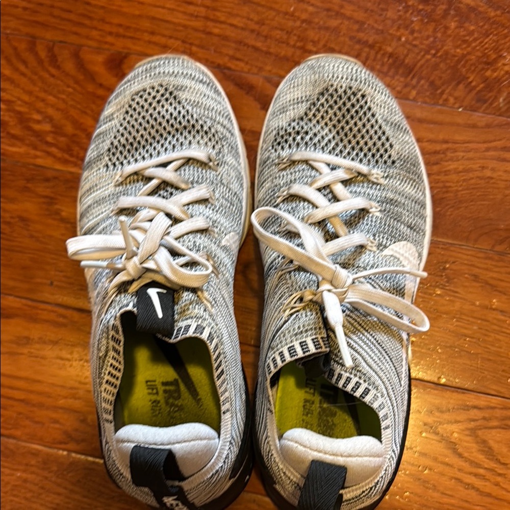 Nike Metcon Monochrome Knit Running Shoes